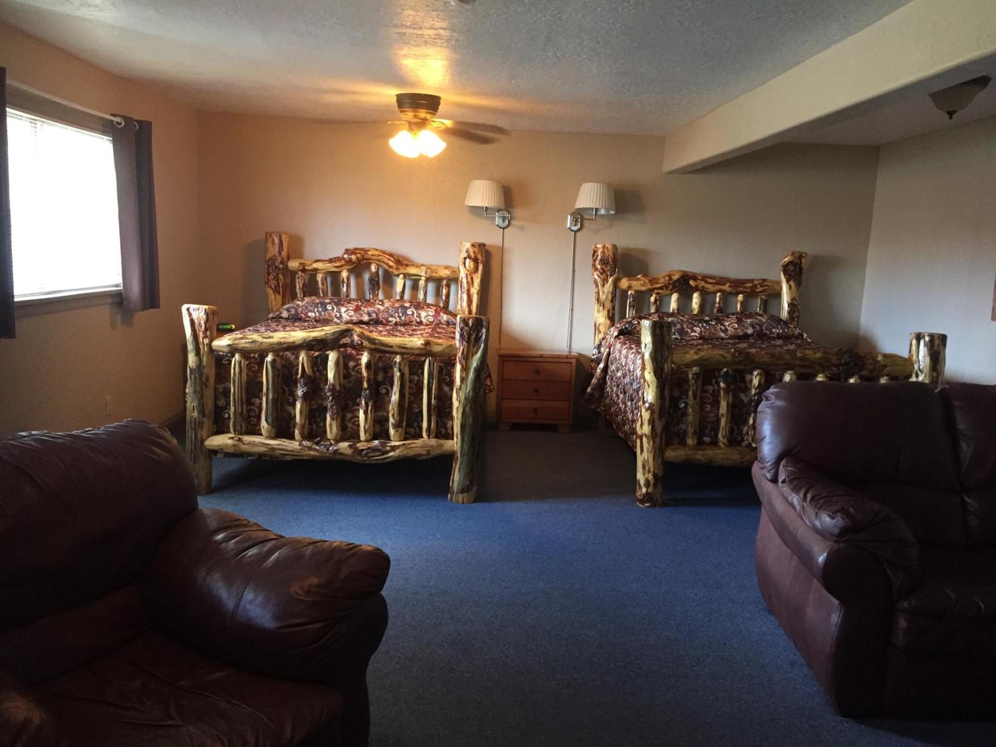 Harrison Inn Duchesne エクステリア 写真