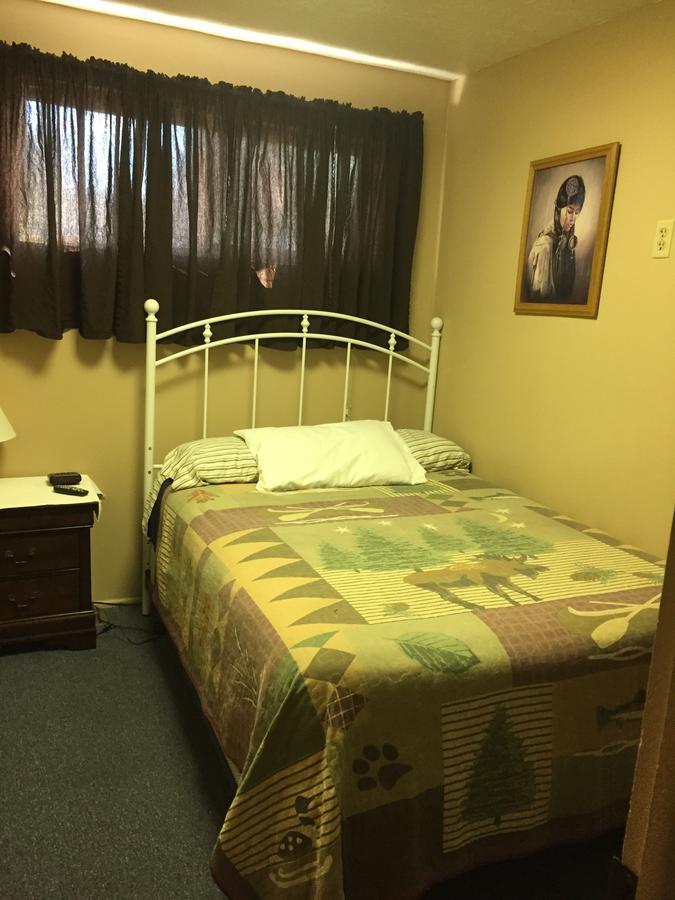 Harrison Inn Duchesne エクステリア 写真