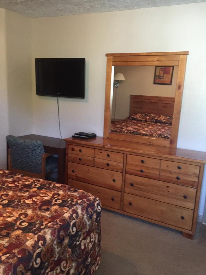 Harrison Inn Duchesne エクステリア 写真