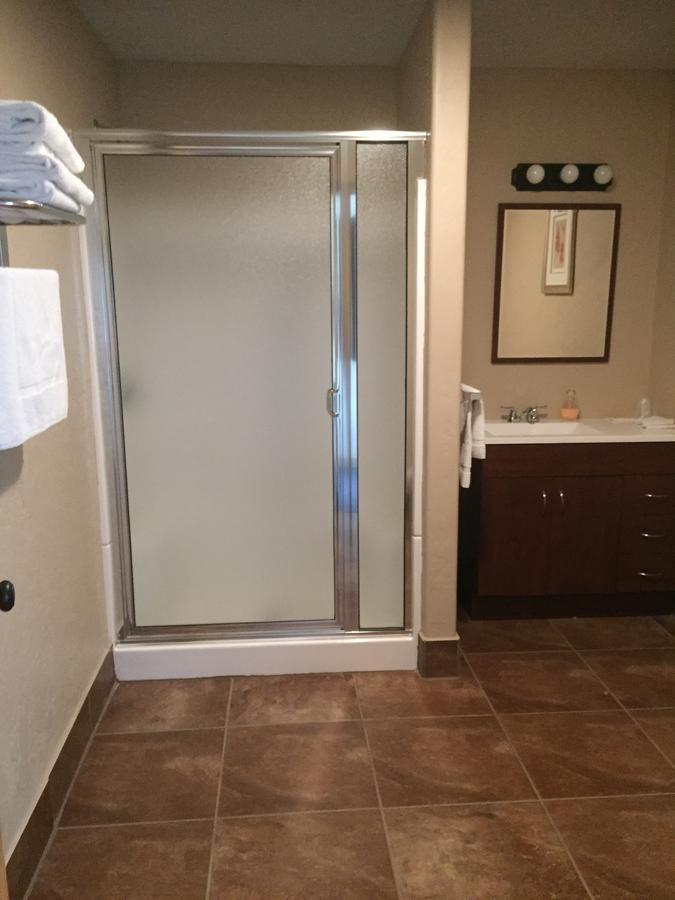 Harrison Inn Duchesne エクステリア 写真